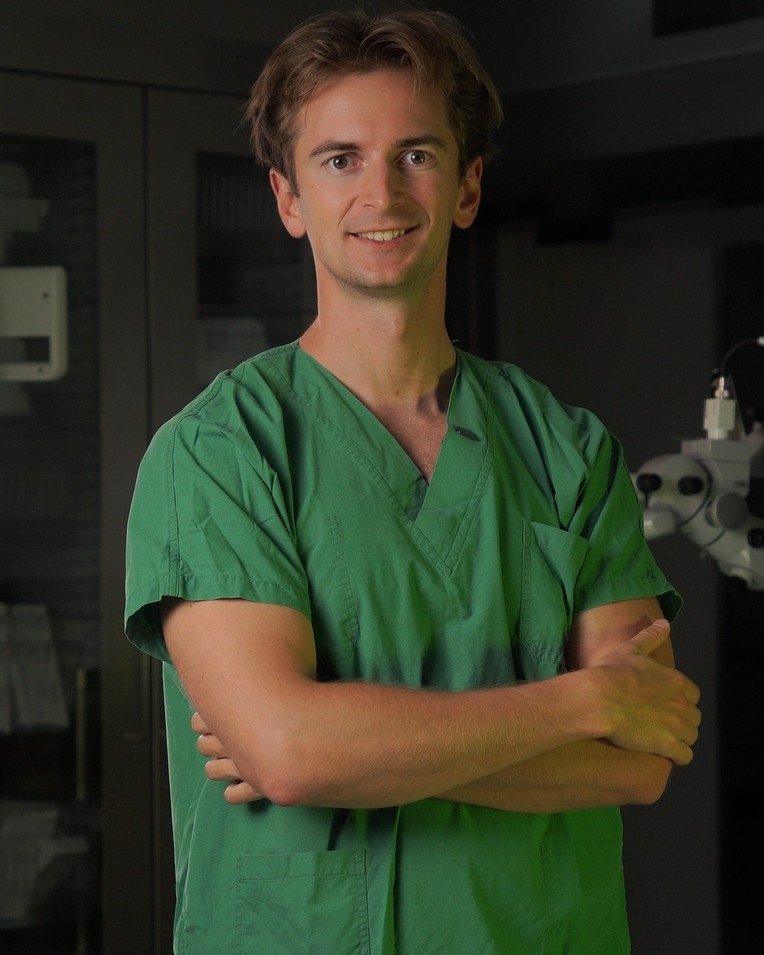 Dr. med. Konstantin Seiller-Tarbuk, FEBO – Katarakt-Spezialist Wien